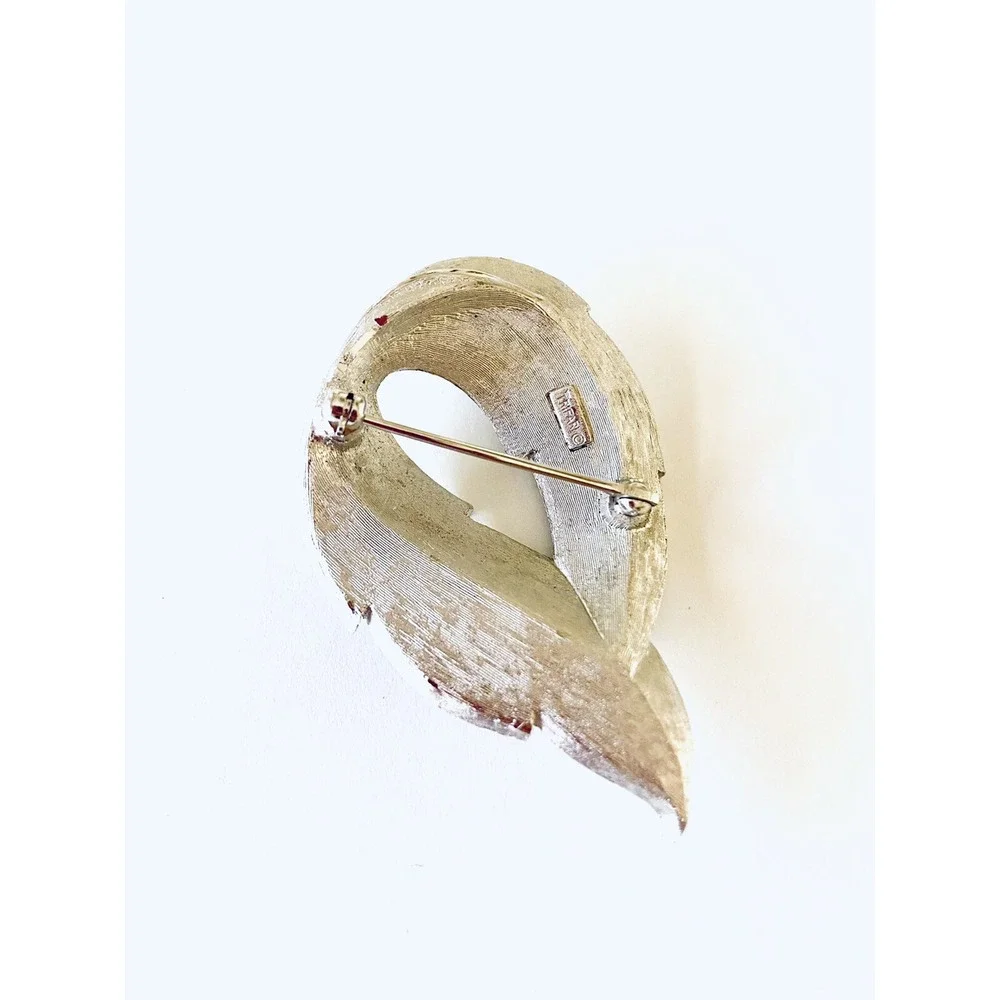 Signed Vintage CROWN TRIFARI Textured Leaf Shape Brooch Silver Tone